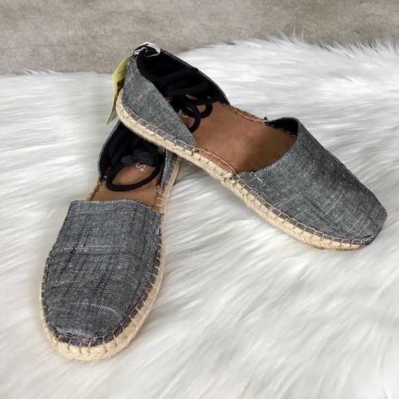 TOMS Black Chambray Lace Up Espadrilles Shoes - Picture 8 of 8